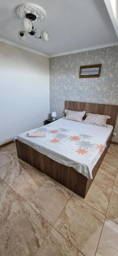 Tecuci Apartment In The Center Chisinau Exterior photo